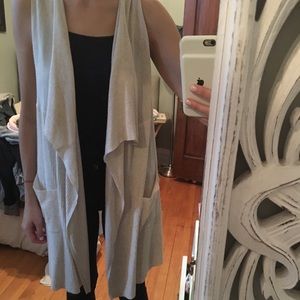 Cream Topshop sleeveless cardigan w/pockets